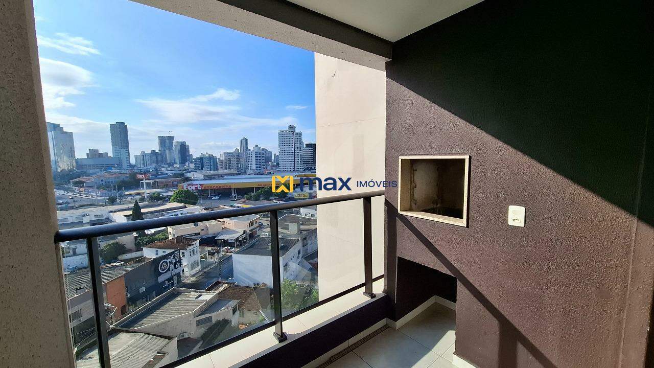 Apartamento para aluguel no Centro: Sacada