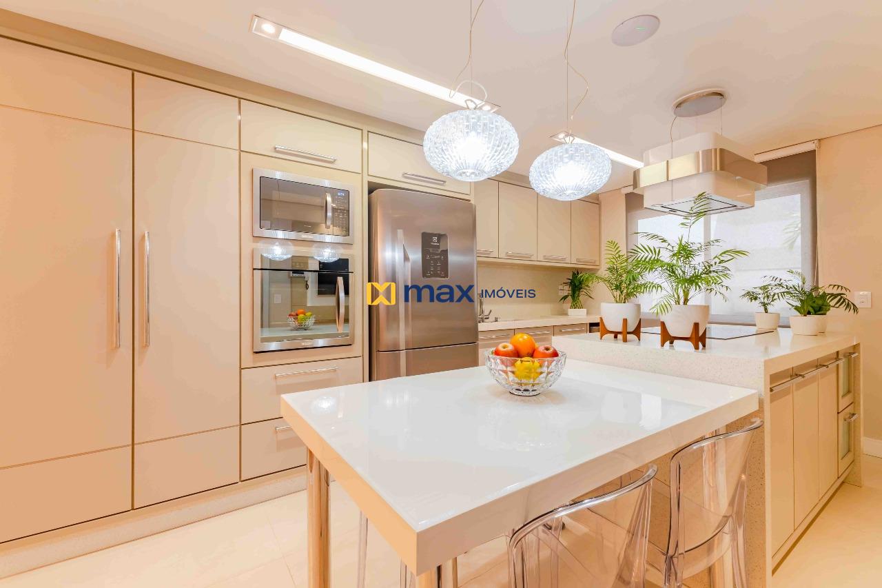 Casa Comercial à venda no Vila Operária: Cozinha