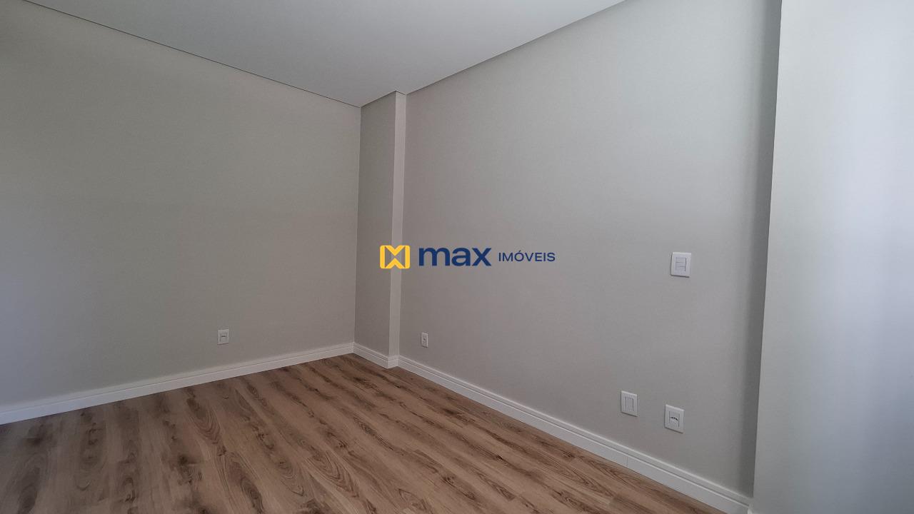 Apartamento à venda no Centro: Suíte 1