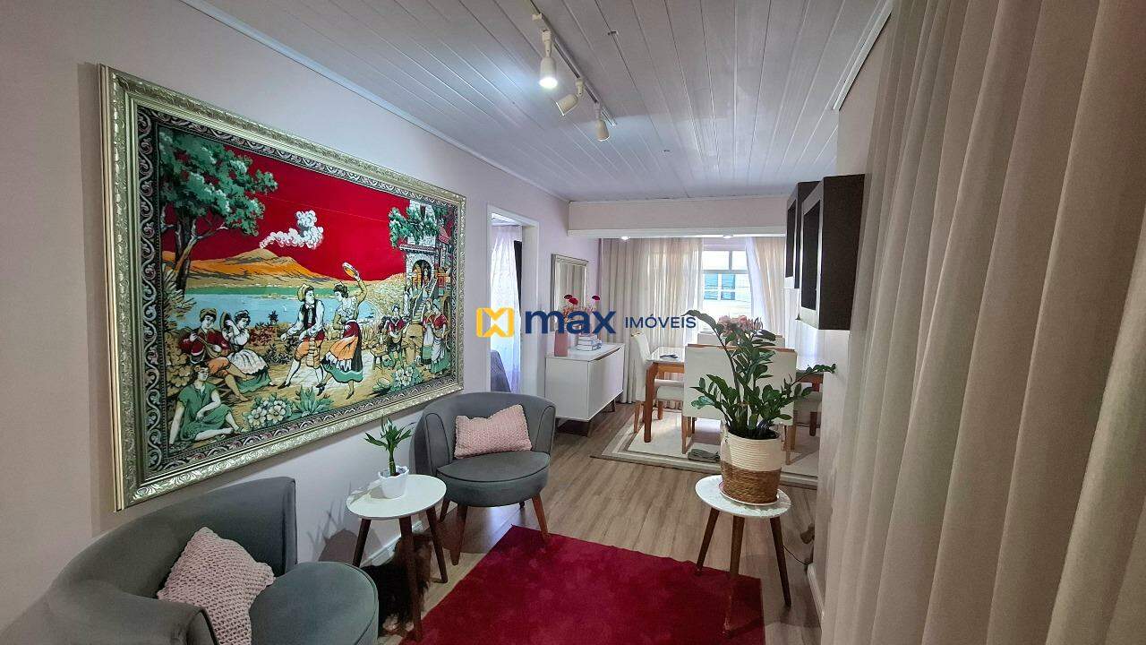 Casa à venda no Centro: Sala de estar e jantar
