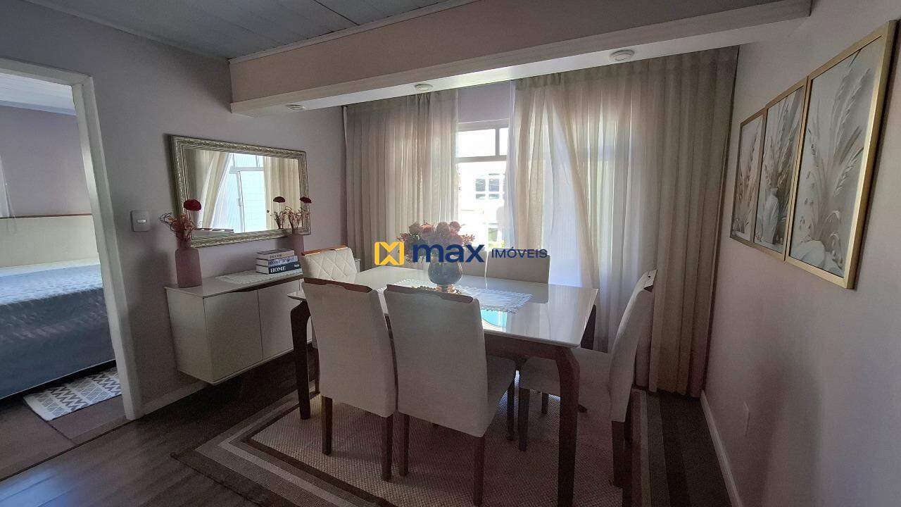 Casa à venda no Centro: Sala de jantar