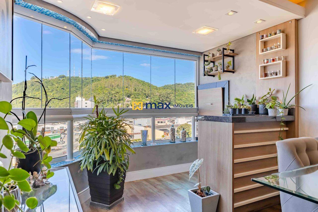 Apartamento à venda no Dom Bosco: Sacada com churrasqueira