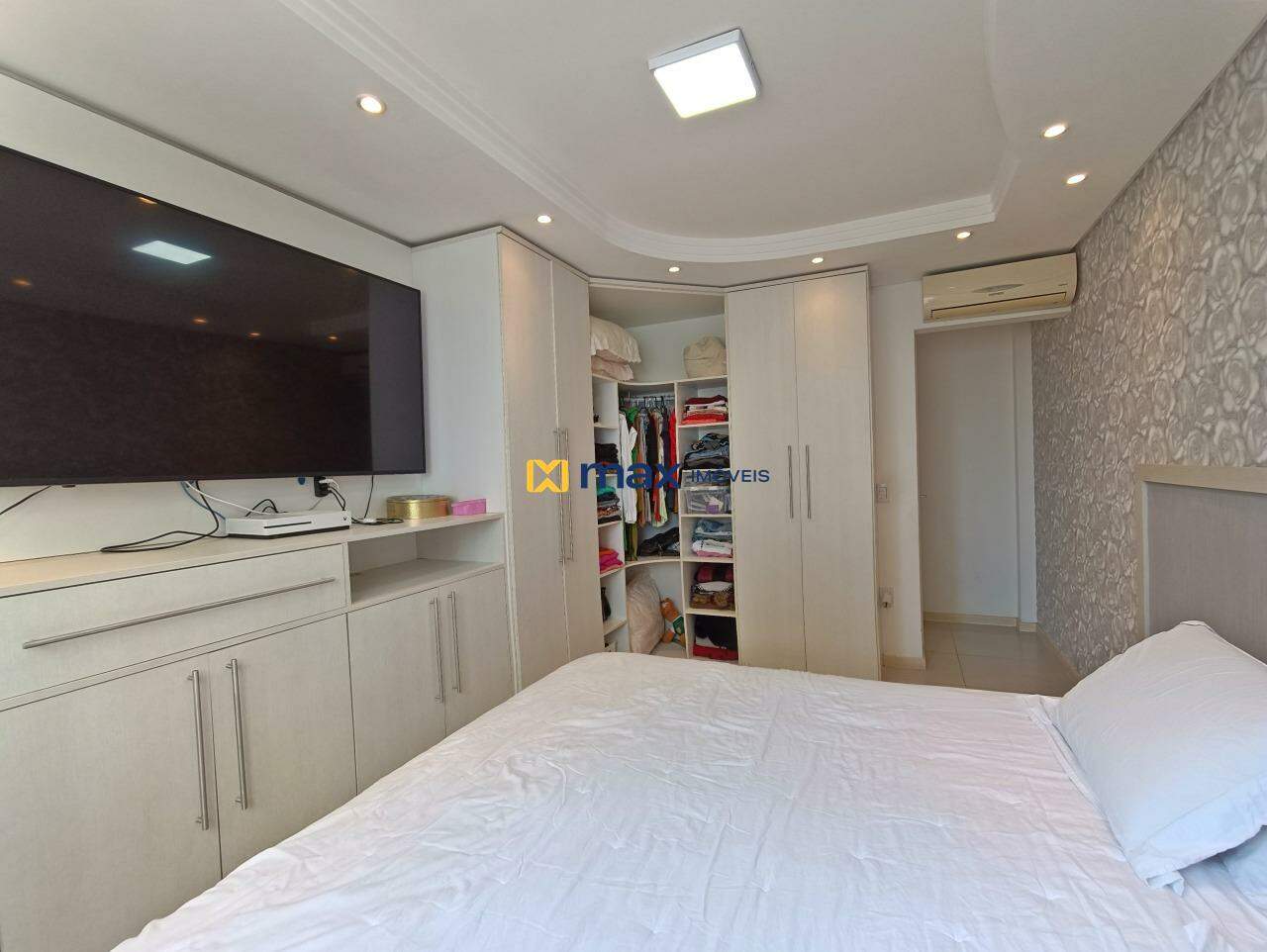 Apartamento à venda no Centro: suíte 01