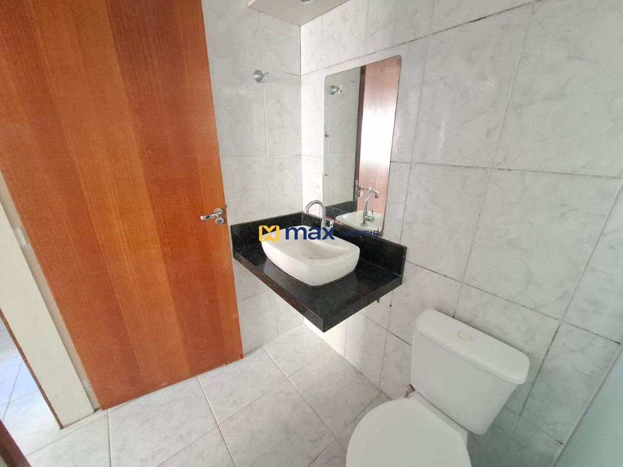 Apartamento para aluguel no Itaipava: Banheiro