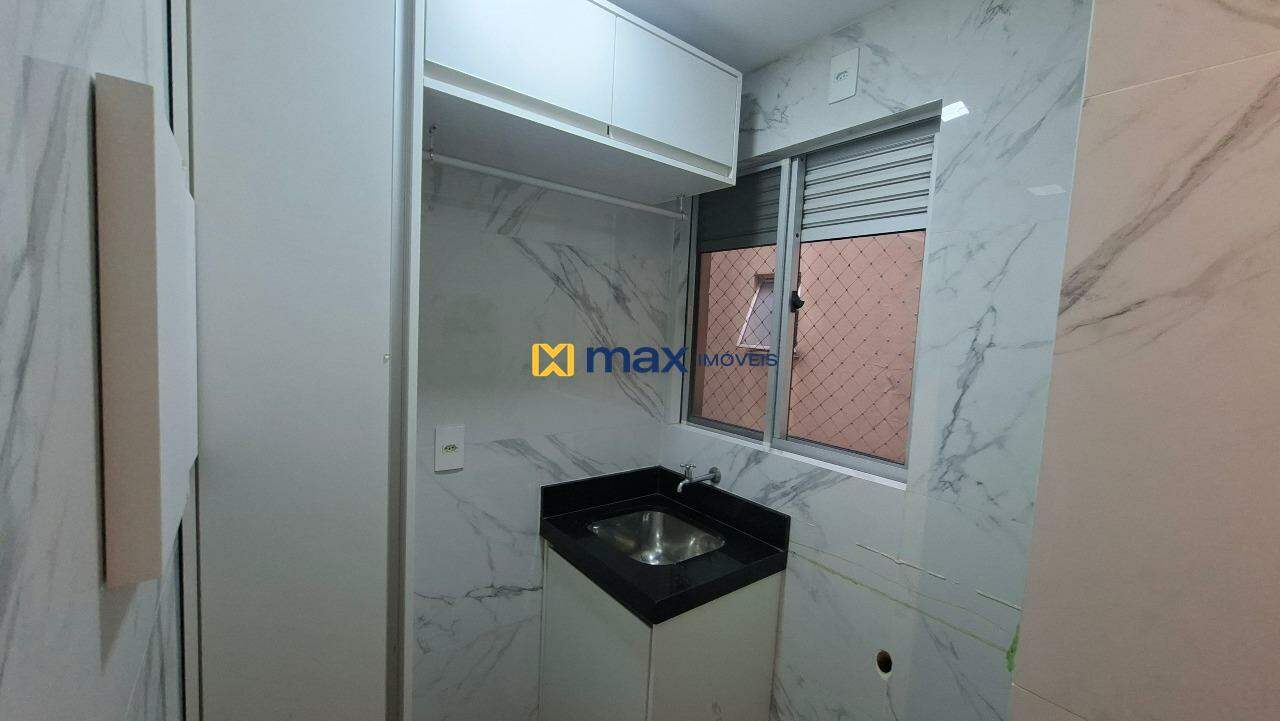 Apartamento para aluguel no Itaipava: Lavanderia