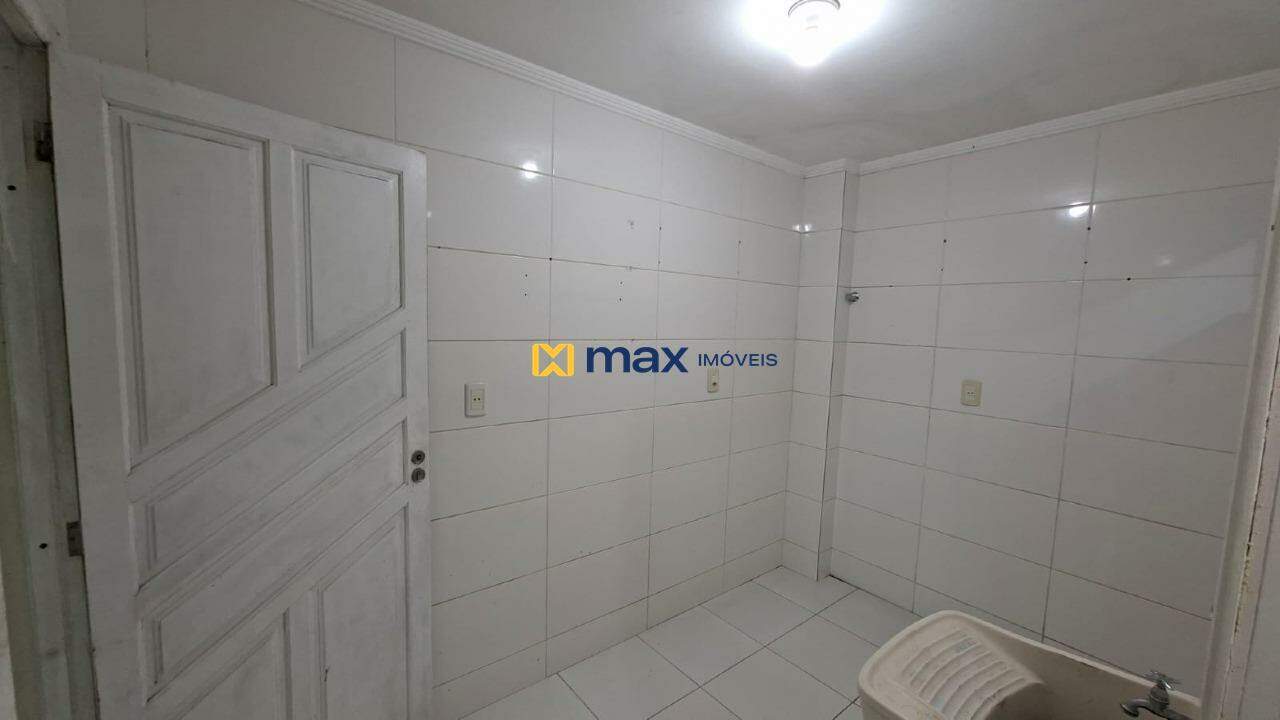 Casa para aluguel no São Vicente: Lavanderia