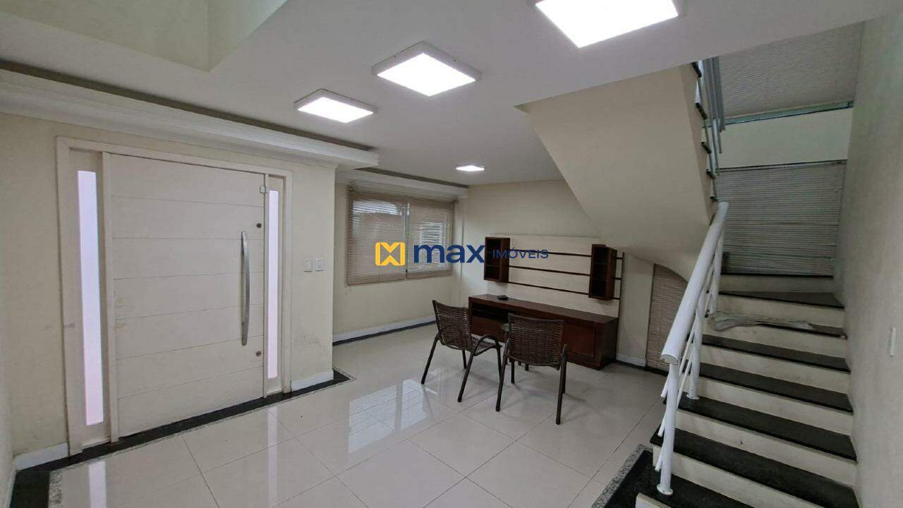 Casa para aluguel no São Vicente: Sala de Estar e Jantar