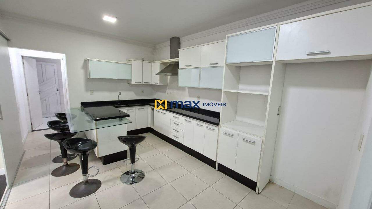 Casa para aluguel no São Vicente: Cozinha