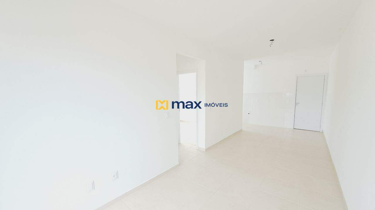Apartamento à venda no Itaipava: Living integrado