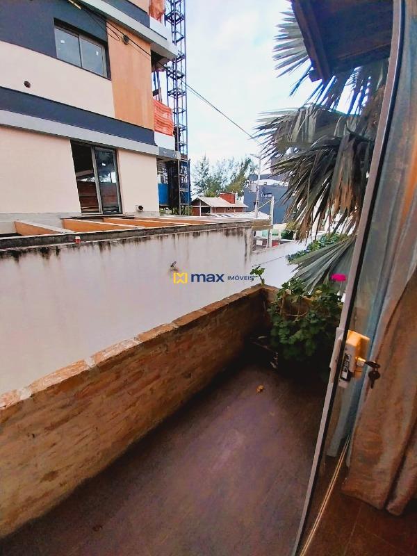 Casa para aluguel no Praia Brava: Sacada da sala de estar