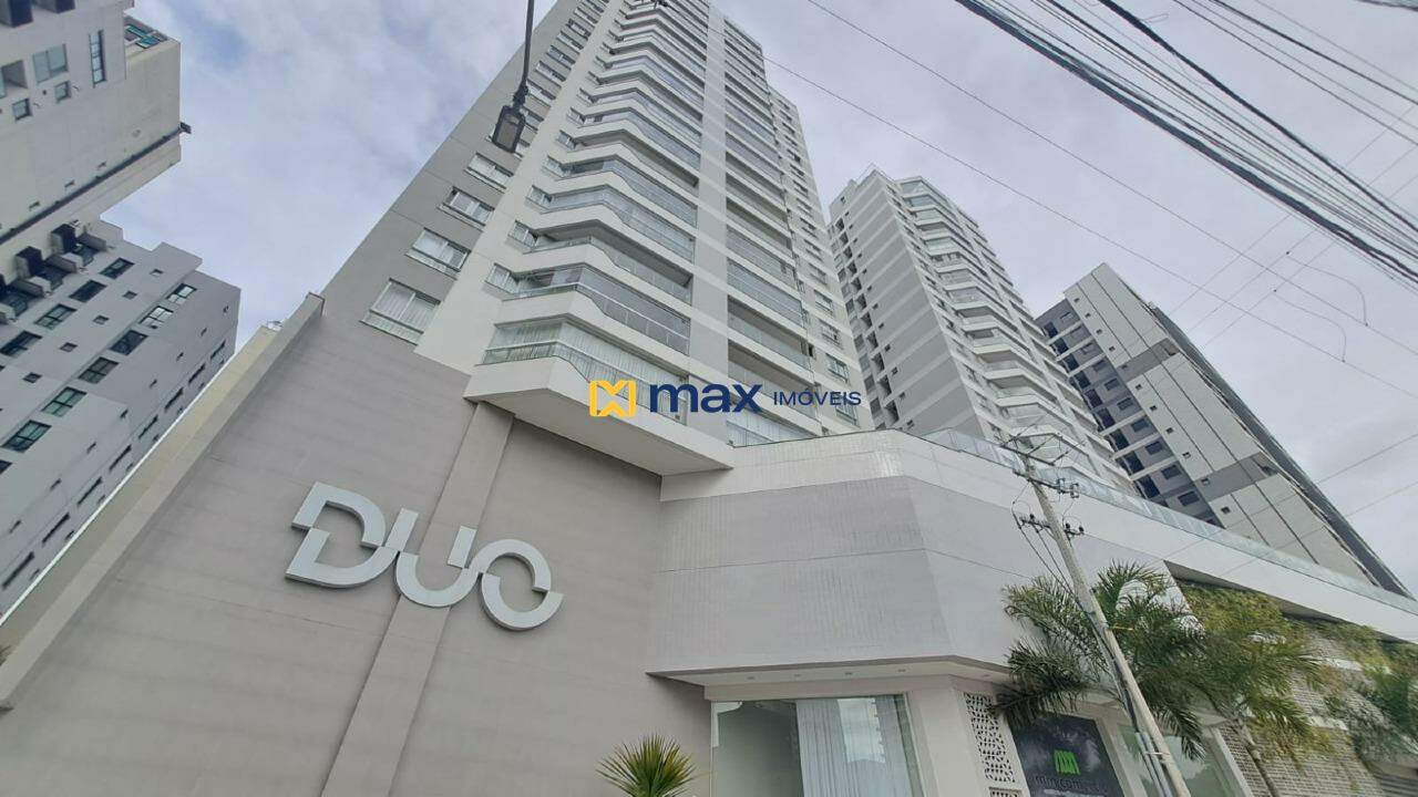 Apartamento para aluguel no Praia Brava: Fachada