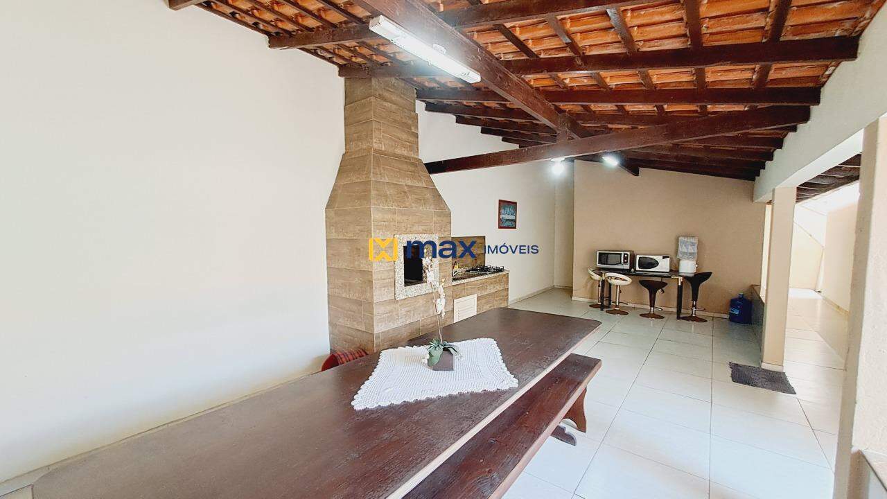 Casa à venda no Cordeiros: Área gourmet