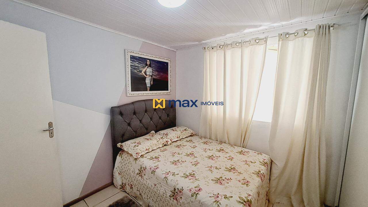 Casa à venda no Cordeiros: Dormitório 1