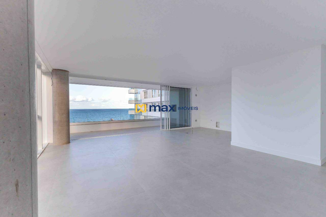 Apartamento à venda no Praia Brava: Living integrado