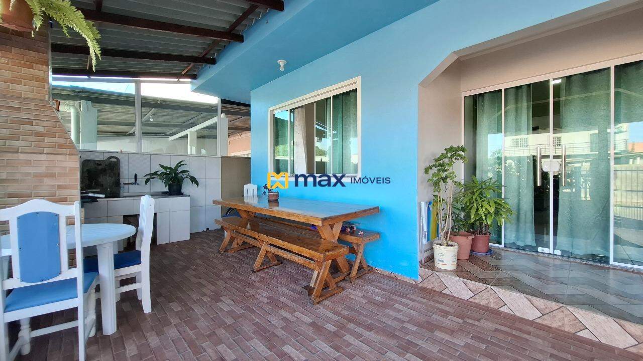 Casa à venda no Santa Regina: Área externa