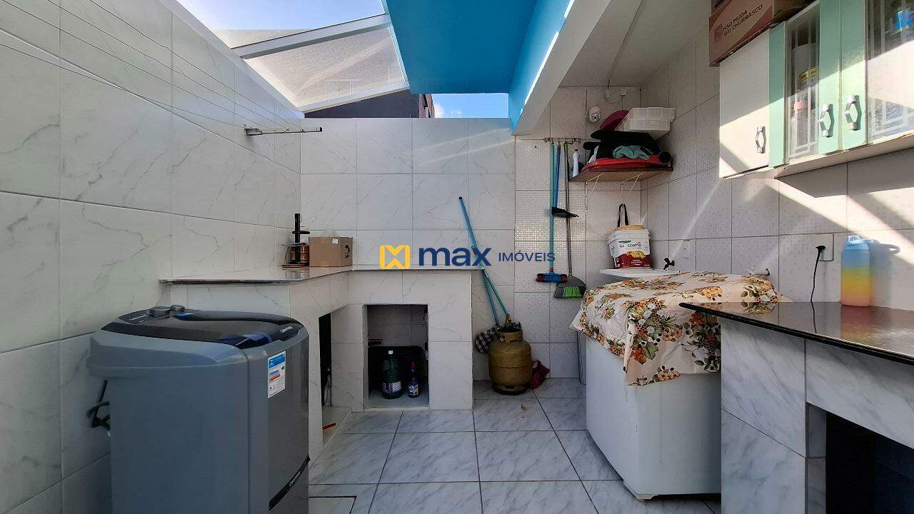 Casa à venda no Santa Regina: Área externa