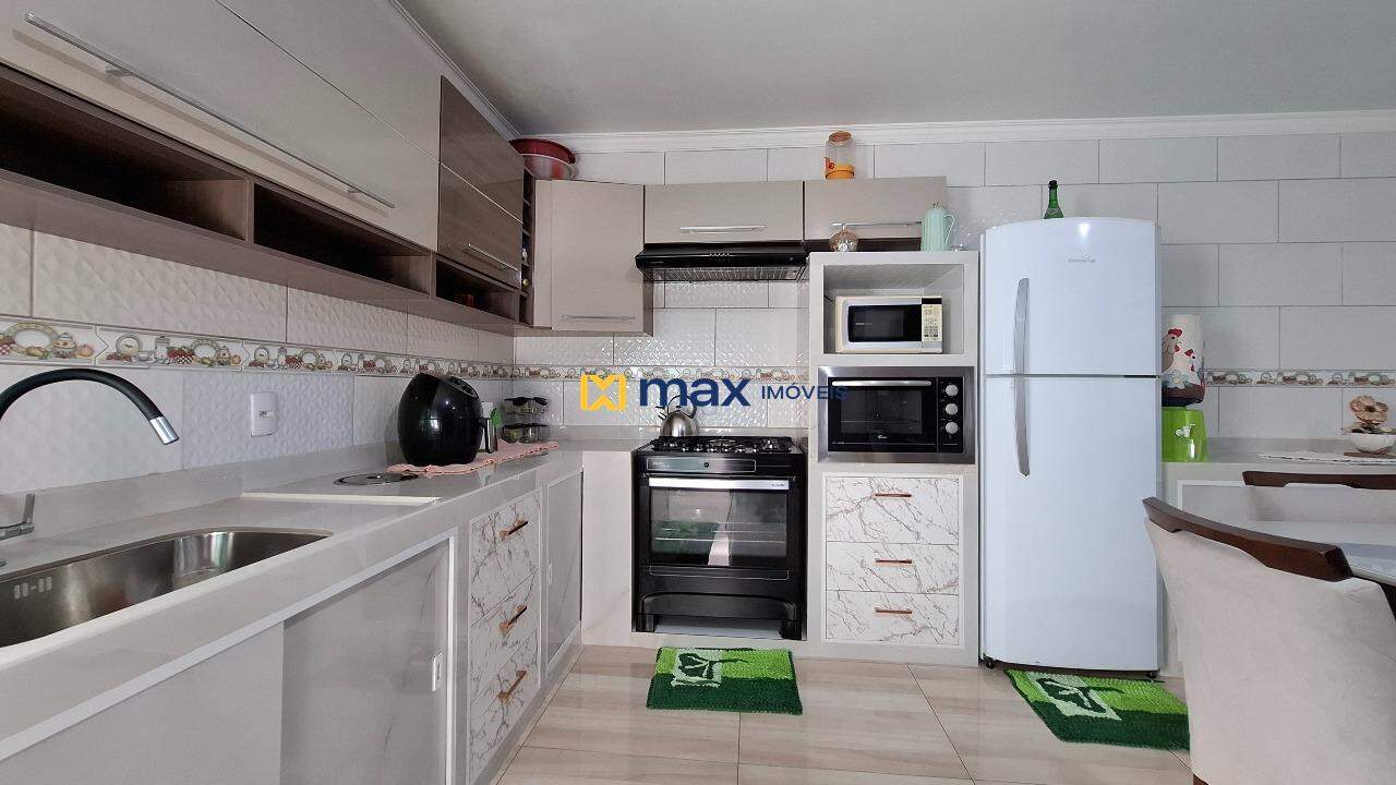 Casa à venda no Santa Regina: Cozinha