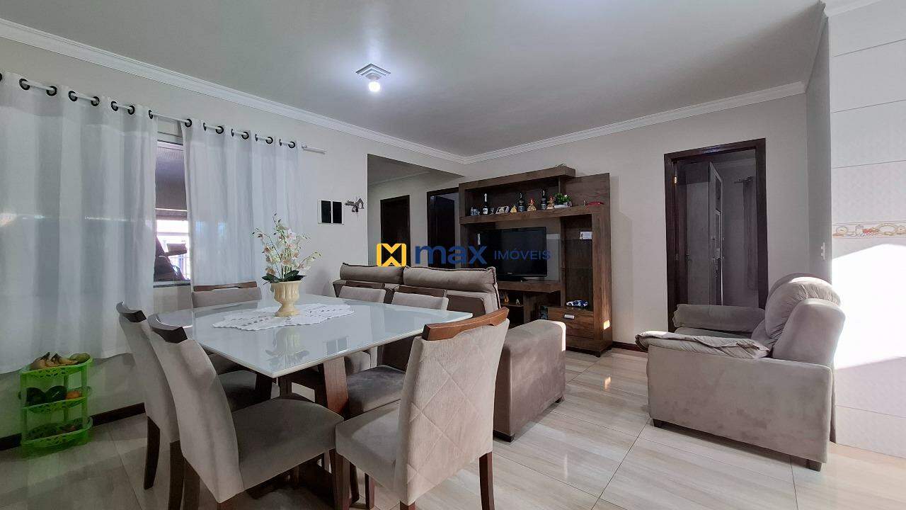 Casa à venda no Santa Regina: Living integrado
