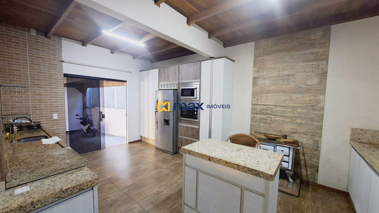 Casa à venda no Centro: Cozinha