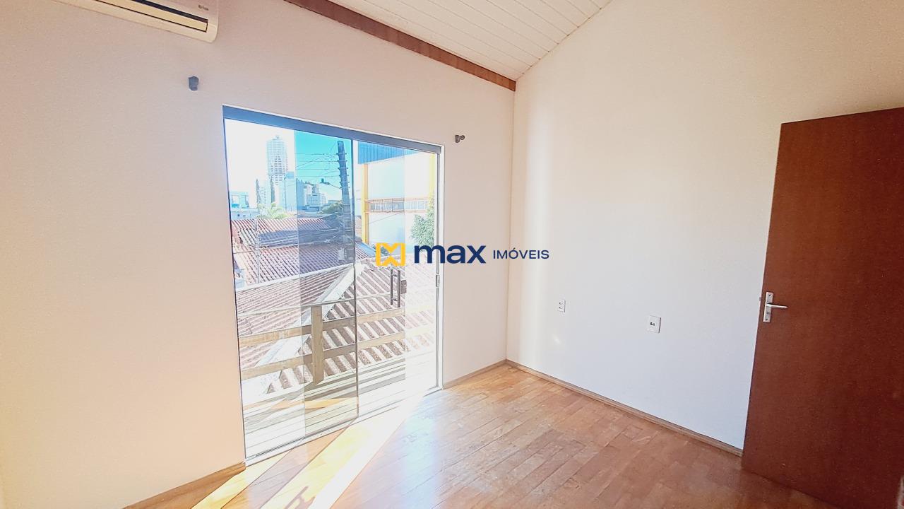 Casa à venda no Centro: Dormitório 2