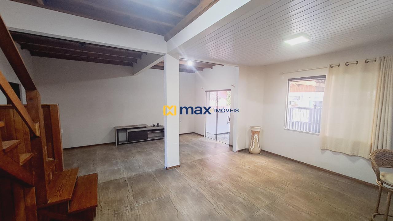 Casa à venda no Centro: Sala de estar/jantar