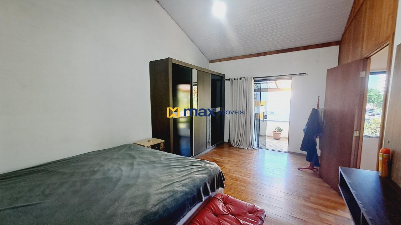 Casa à venda no Centro: Suíte