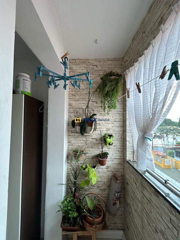 Apartamento à venda no São Domingos: 
