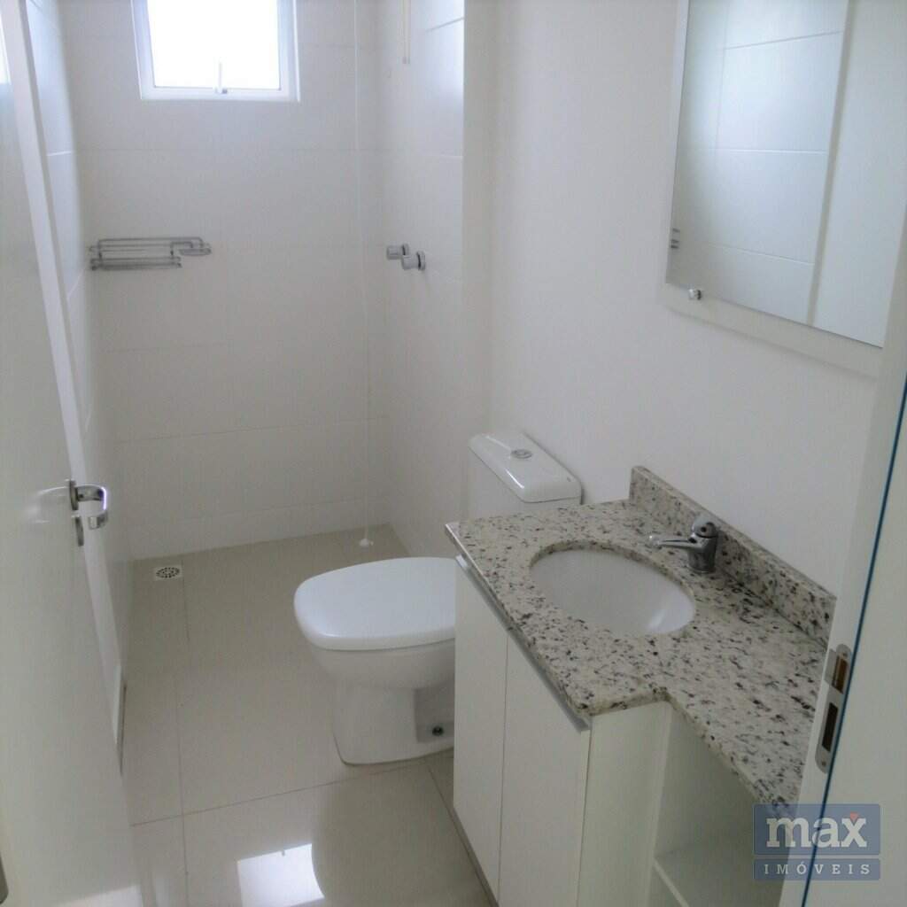 Apartamento à venda no Fazenda: Banheiro Social