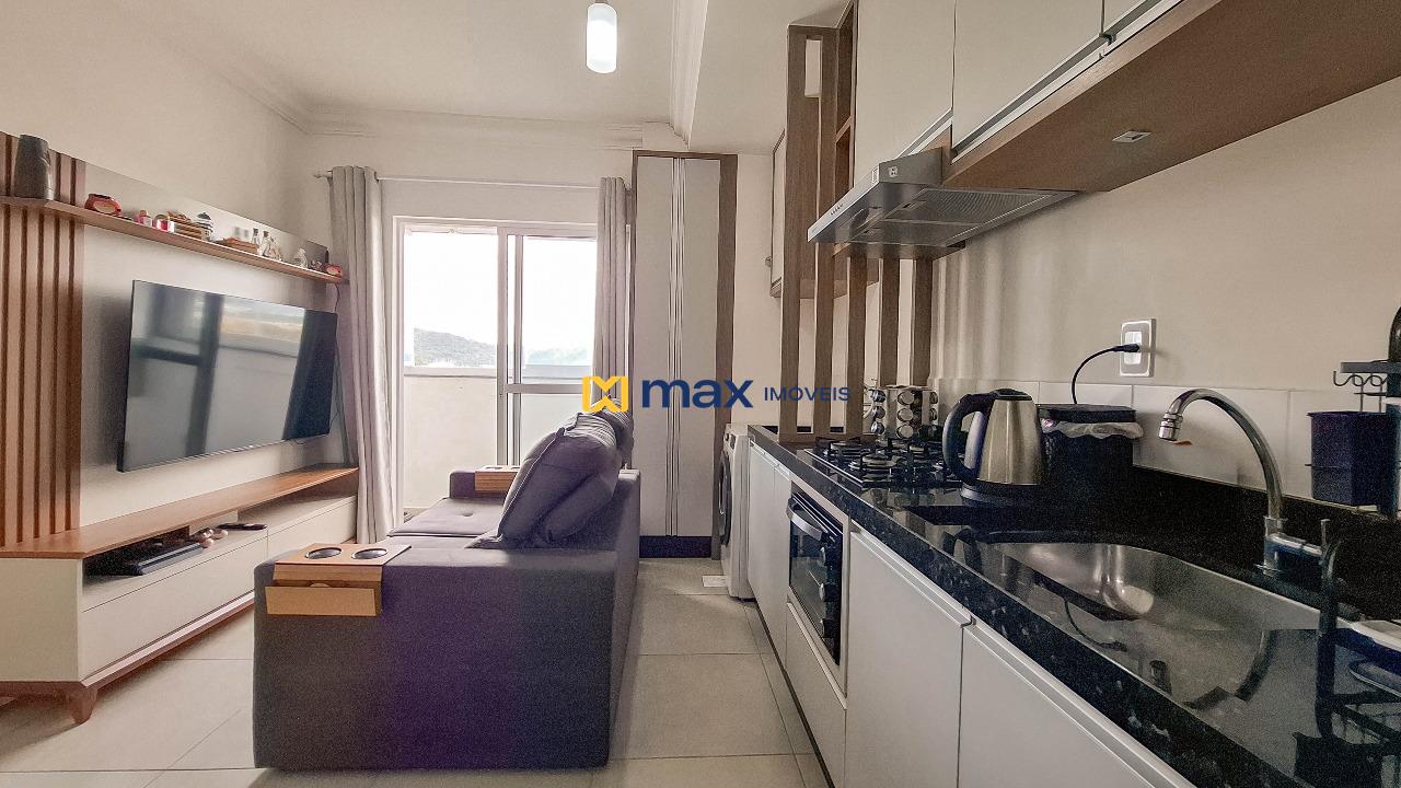 Apartamento à venda no Cordeiros: Cozinha