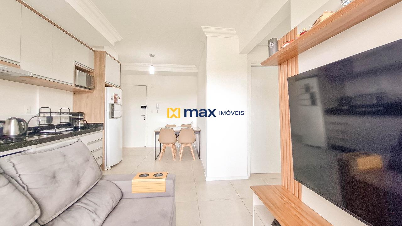 Apartamento à venda no Cordeiros: Living integrado