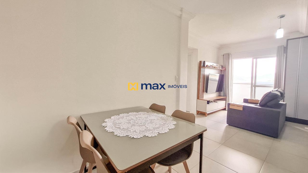 Apartamento à venda no Cordeiros: Living integrado