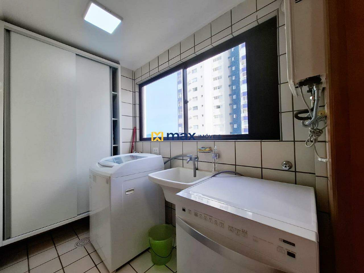Apartamento para aluguel no Centro: Área de Serviço