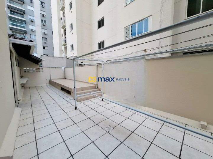 Apartamento para aluguel no Centro: Lavanderia