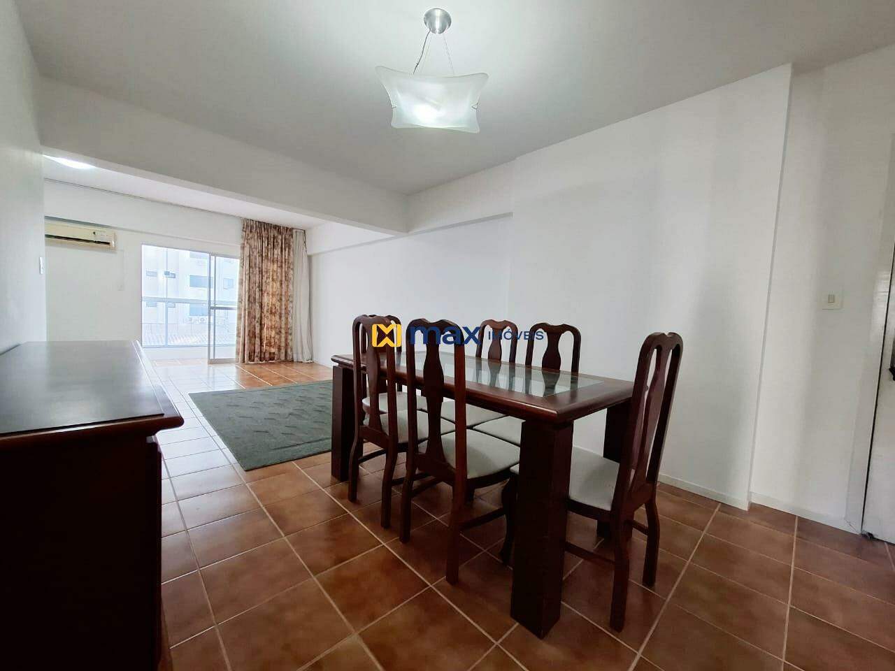 Apartamento para aluguel no Centro: Sala