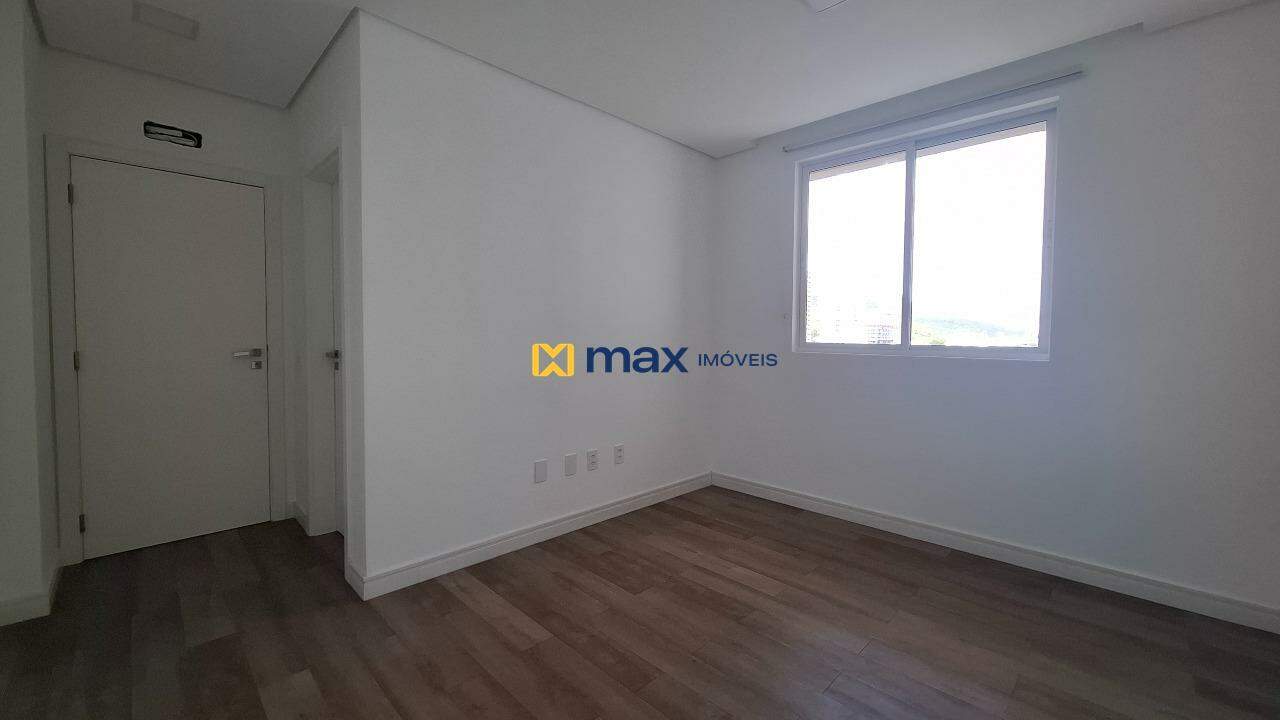 Apartamento à venda no Fazenda: Suíte