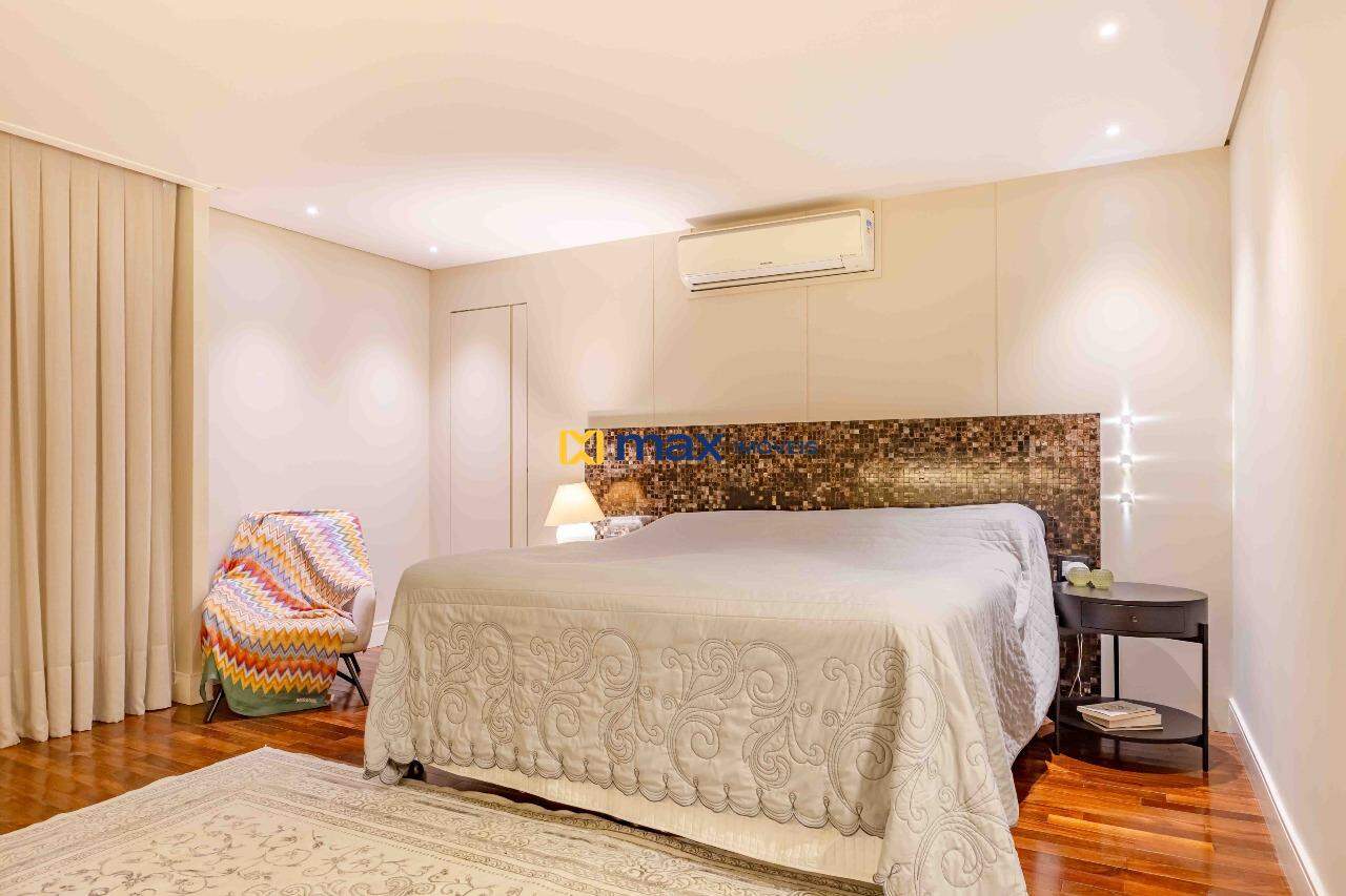 Casa à venda no Praia Brava: Suíte master