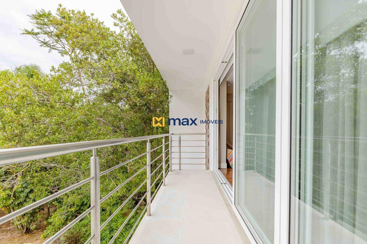 Casa à venda no Praia Brava: Suíte master