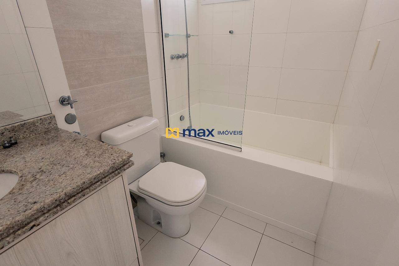 Apartamento à venda no Centro: Banheiro suíte master