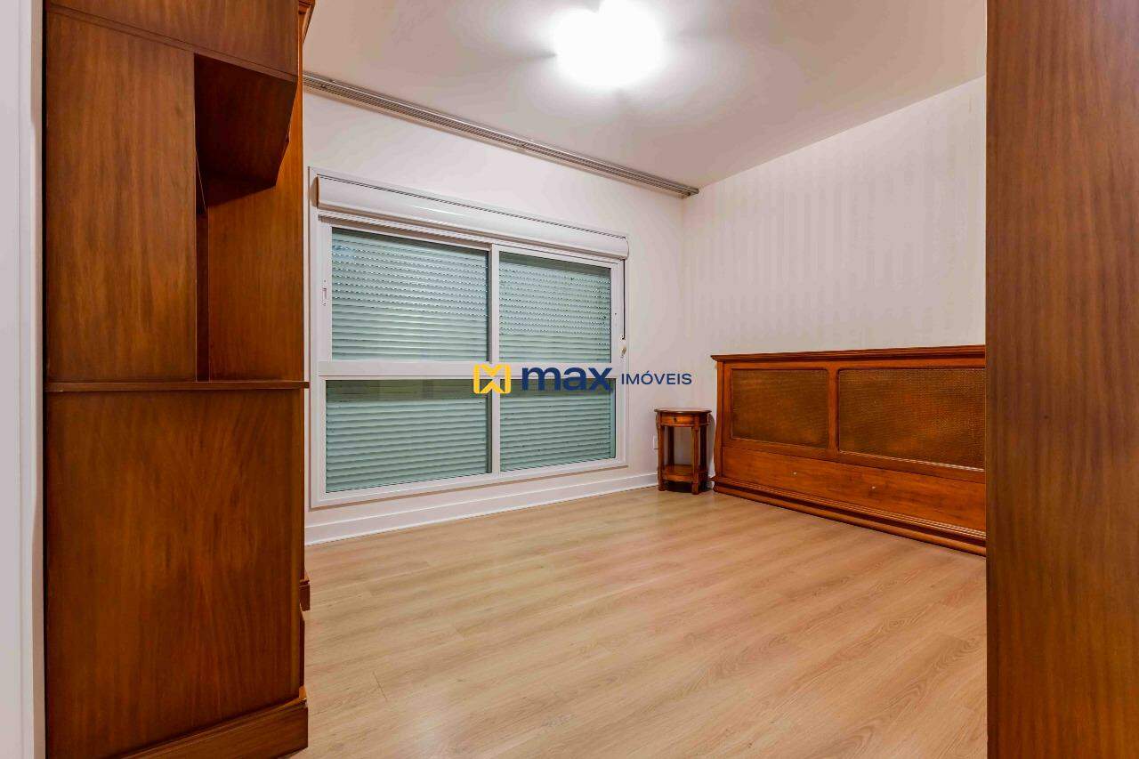 Apartamento à venda no Centro: Suíte 2