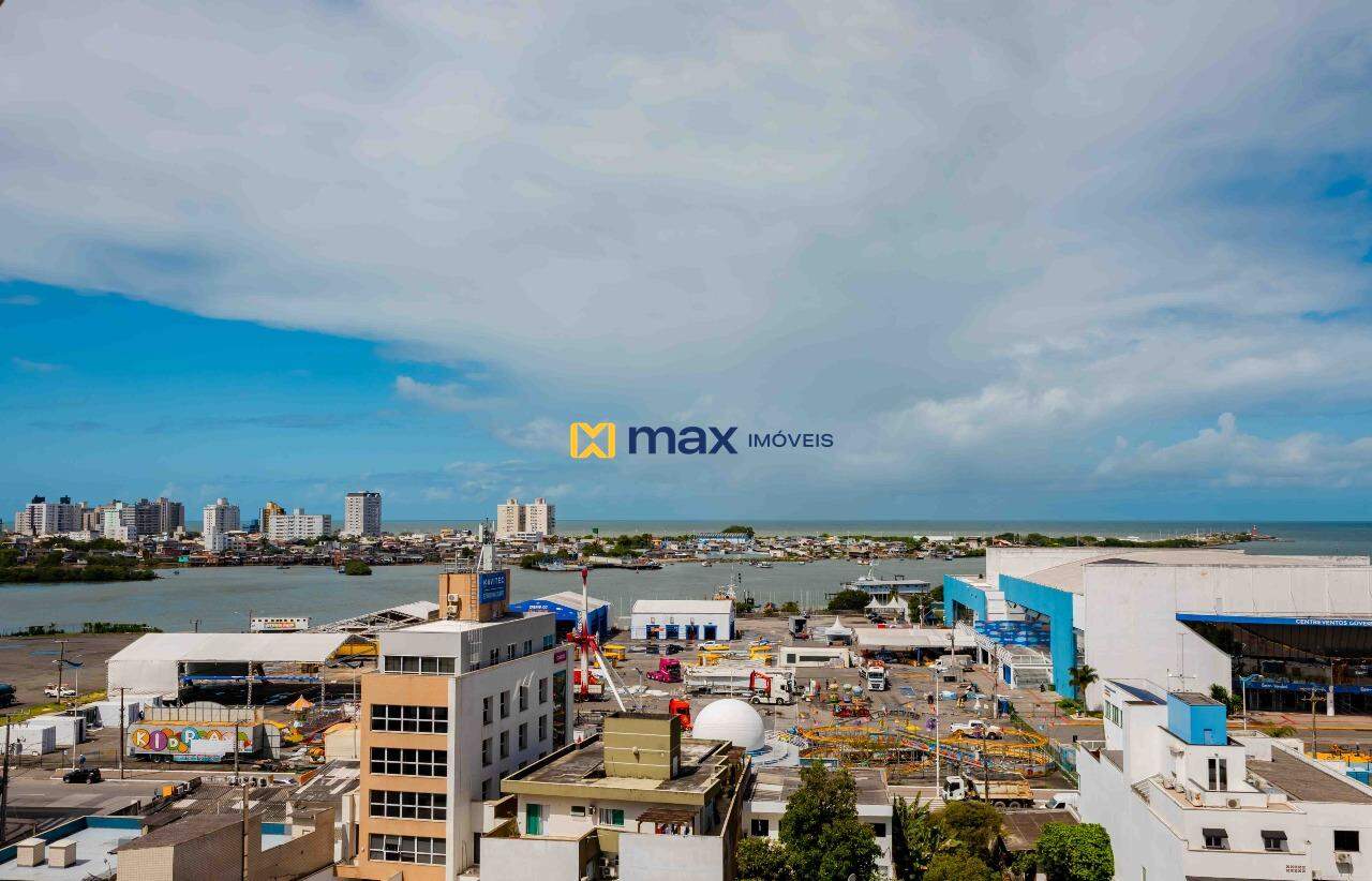 Apartamento à venda no Centro: Vista sacada