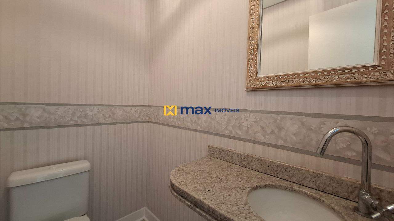 Apartamento à venda no Centro: Lavabo