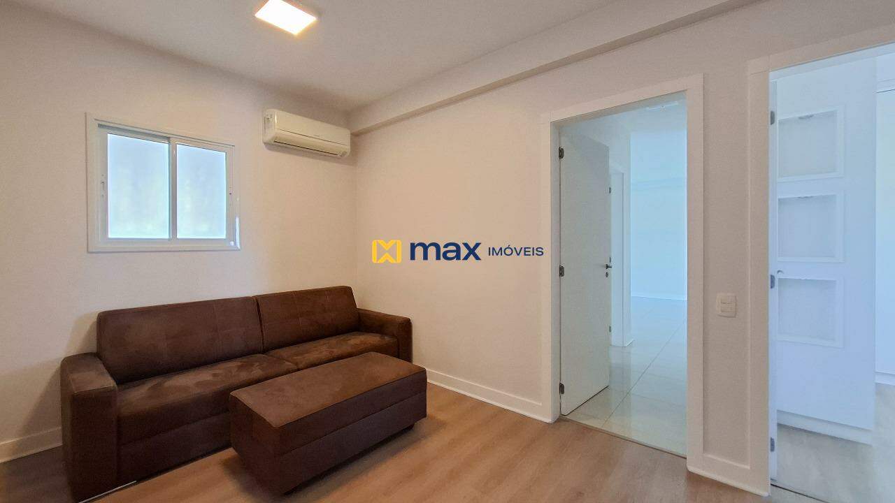 Apartamento à venda no Centro: Sala de estar