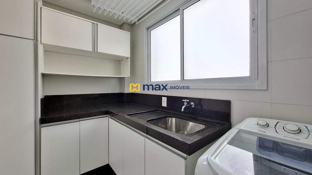 Apartamento à venda no Centro: Lavanderia