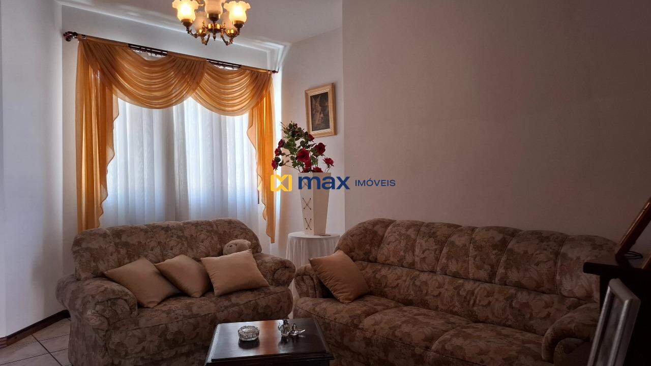 Casa à venda no São João: Sala de estar