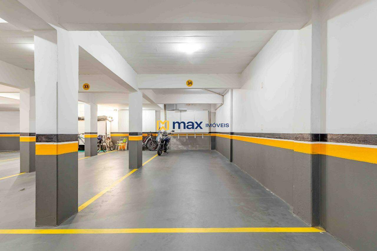 Apartamento à venda no Centro: Garagem Dupla