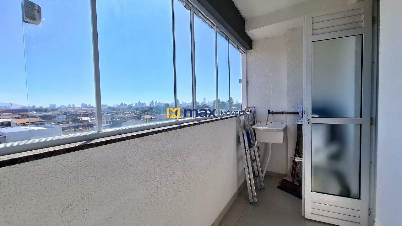 Apartamento à venda no Cidade Nova: Sacada com churrasqueira