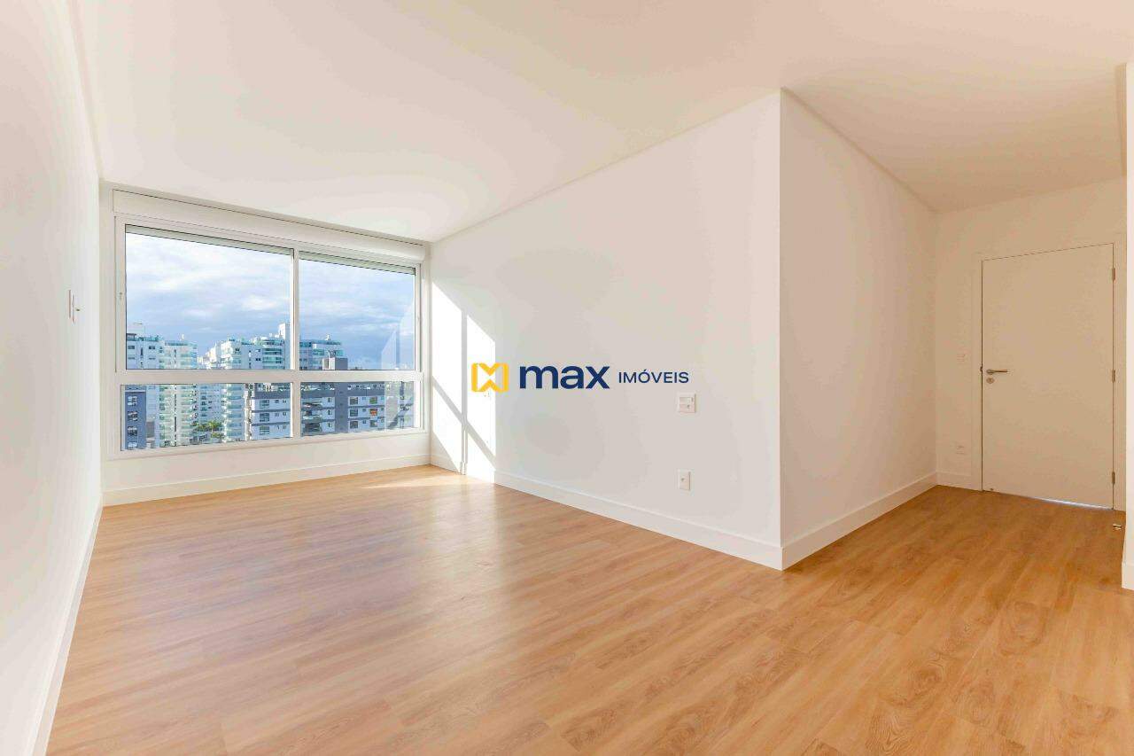 Apartamento à venda no Praia Brava: Suíte 2