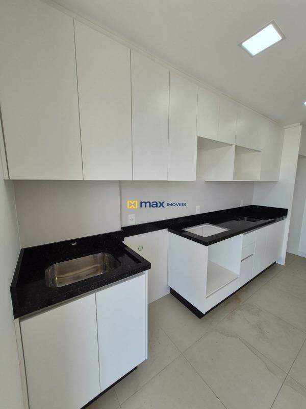 Apartamento para aluguel no Praia Brava: Cozinha