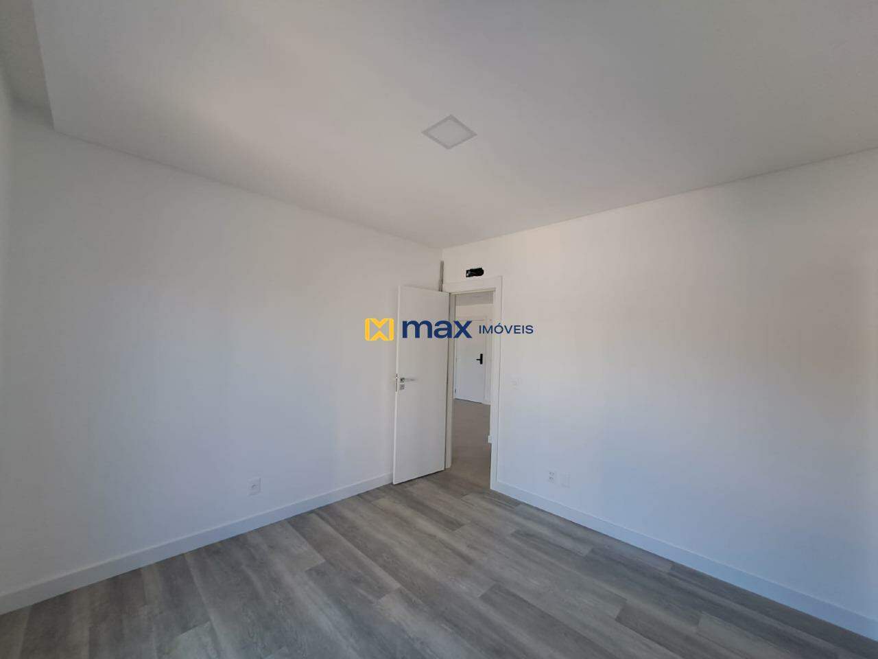 Apartamento para aluguel no Praia Brava: Suíte