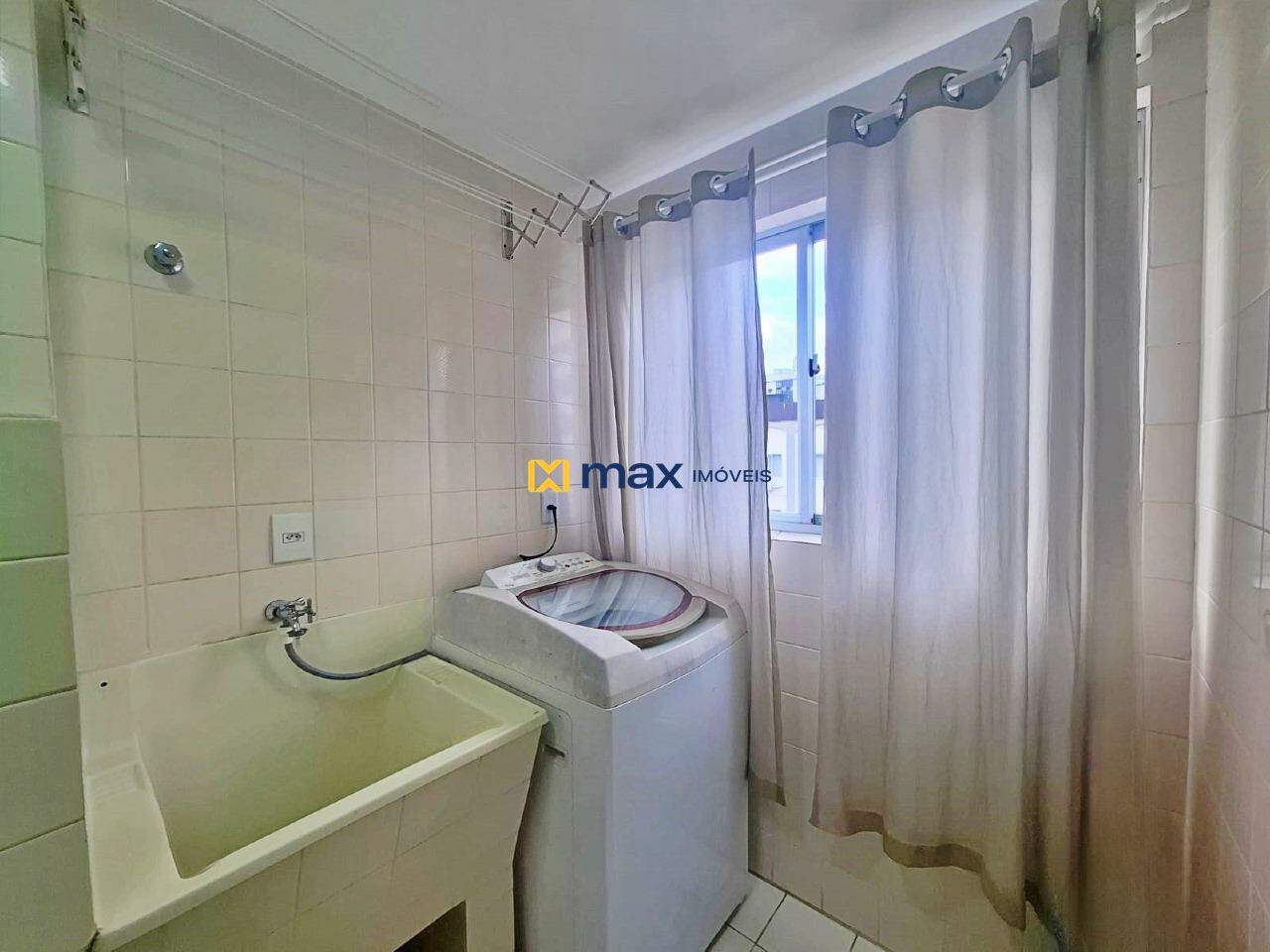 Apartamento para aluguel no Centro: Área de serviço